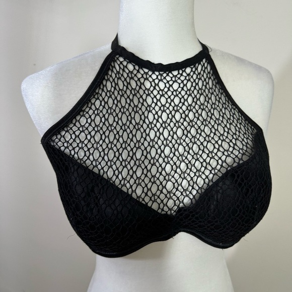 XOXO sz 36C swimsuit top in black. Mesh on the front is not delicate - Picture 4 of 9